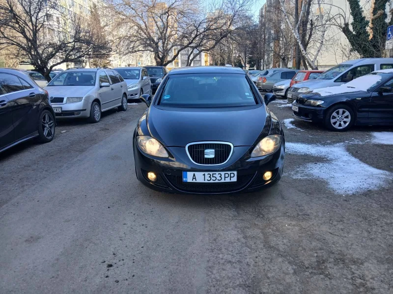 Seat Leon Бензин , снимка 2 - Автомобили и джипове - 49312471