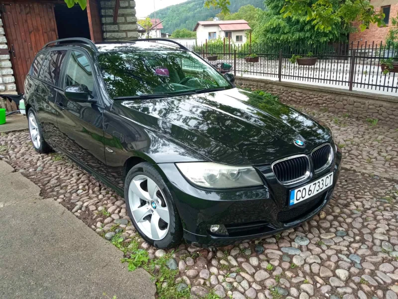 BMW 320 2.0 D E91 Facelift, снимка 3 - Автомобили и джипове - 51677487