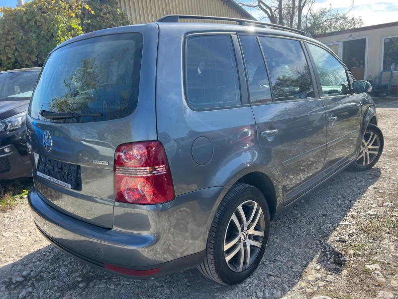 VW Touran FACELIFT HIGHLINE 6+ 1 METAN, снимка 2 - Автомобили и джипове - 52280168