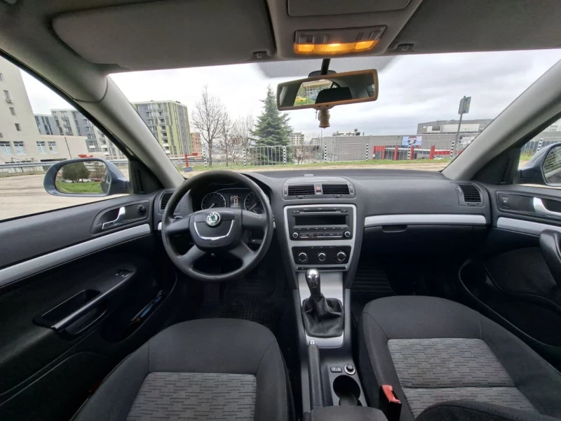 Skoda Octavia, снимка 6 - Автомобили и джипове - 52903143