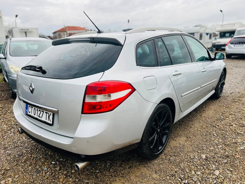 Renault Laguna 2.0dCi 4Control, снимка 6 - Автомобили и джипове - 53278955