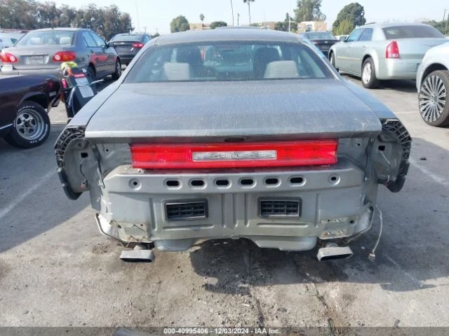 Dodge Challenger, снимка 16 - Автомобили и джипове - 48719039