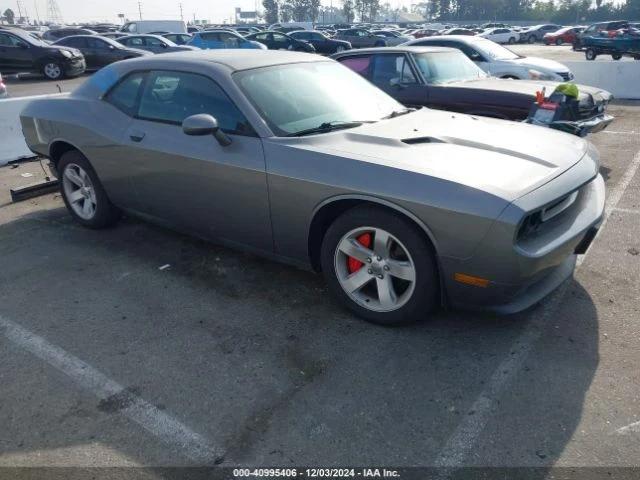 Dodge Challenger, снимка 1 - Автомобили и джипове - 48719039