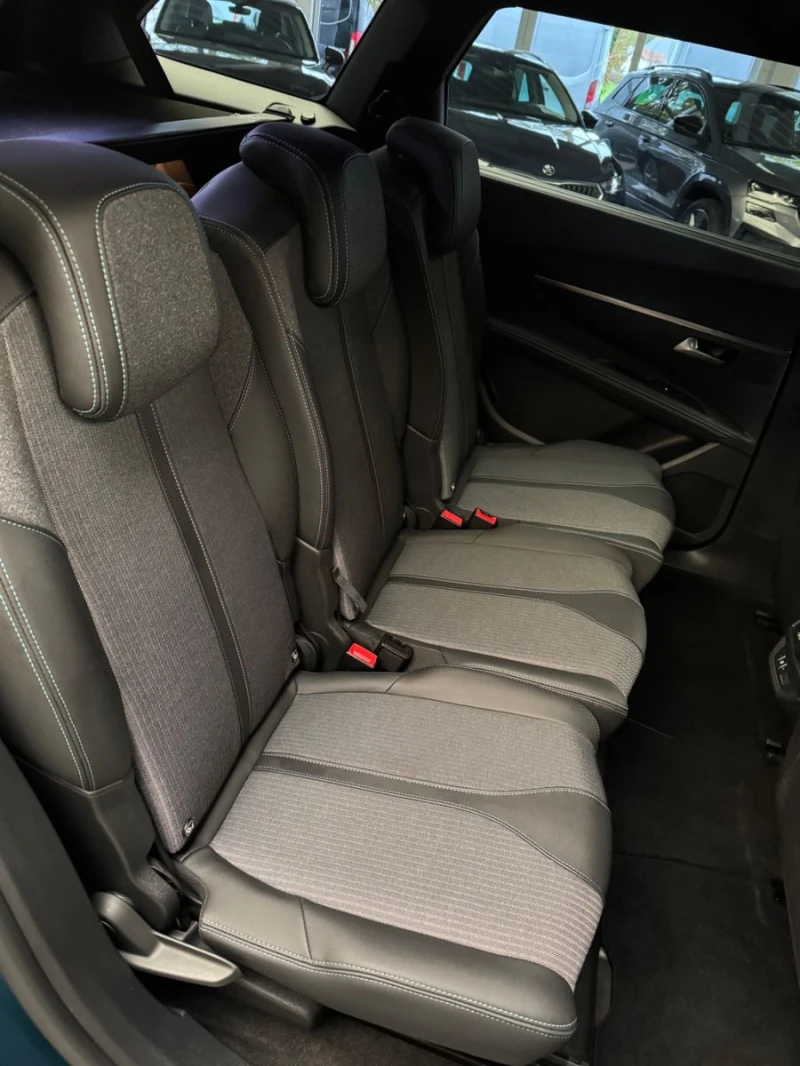 Peugeot 5008 131HP/ALLURE/NAVI/7SEATS/CAM/ACC/295v - 64699 лв. - 30887033 | Car24.bg