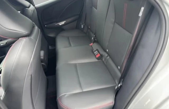 Lexus LBX 1.5HEV/136HP/EMOTION/CAM/LED/NAVI/CPLAY/289q, снимка 15 - Автомобили и джипове - 54518071