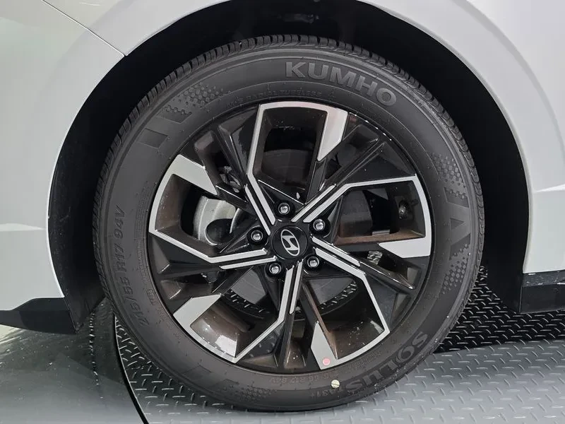 Hyundai Sonata 1.6 Turbo S, снимка 4 - Автомобили и джипове - 55886612