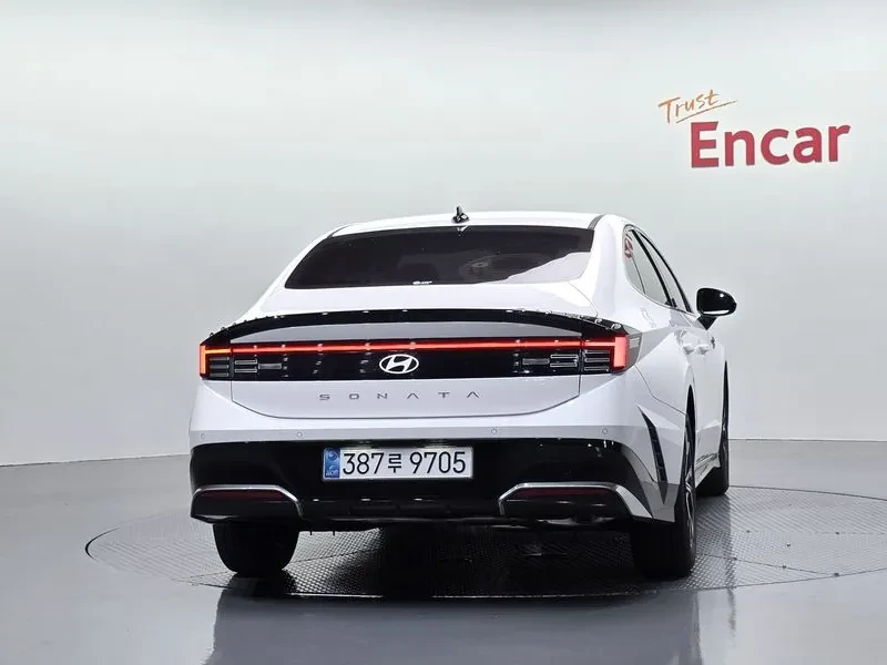 Hyundai Sonata 1.6 Turbo S, снимка 3 - Автомобили и джипове - 55886612