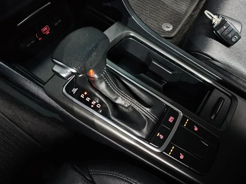 Kia K5 2Nd Generation Lpi Mx Prestige, снимка 9 - Автомобили и джипове - 56113183