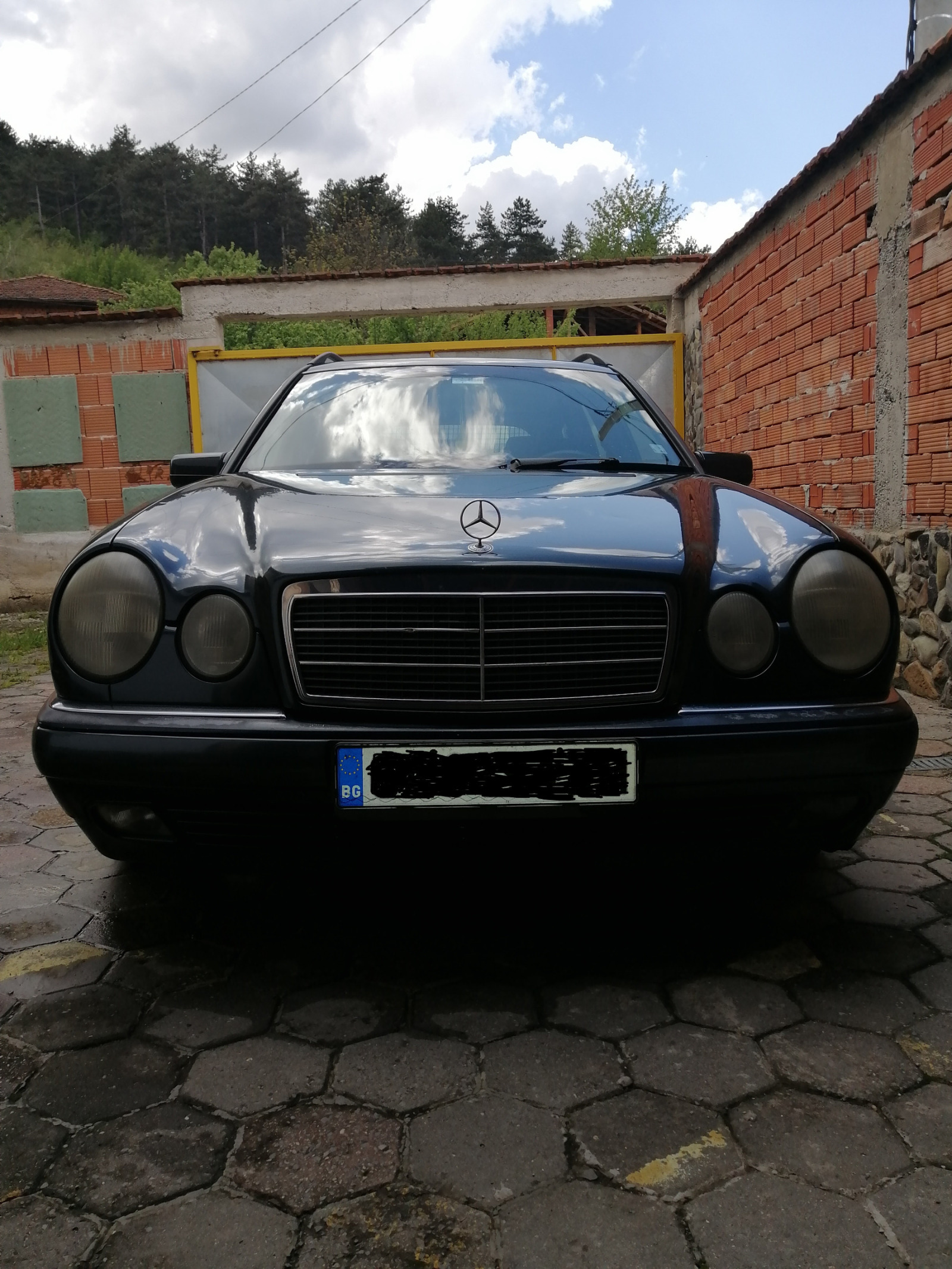 Mercedes-Benz E 200 kompessor - изображение 1