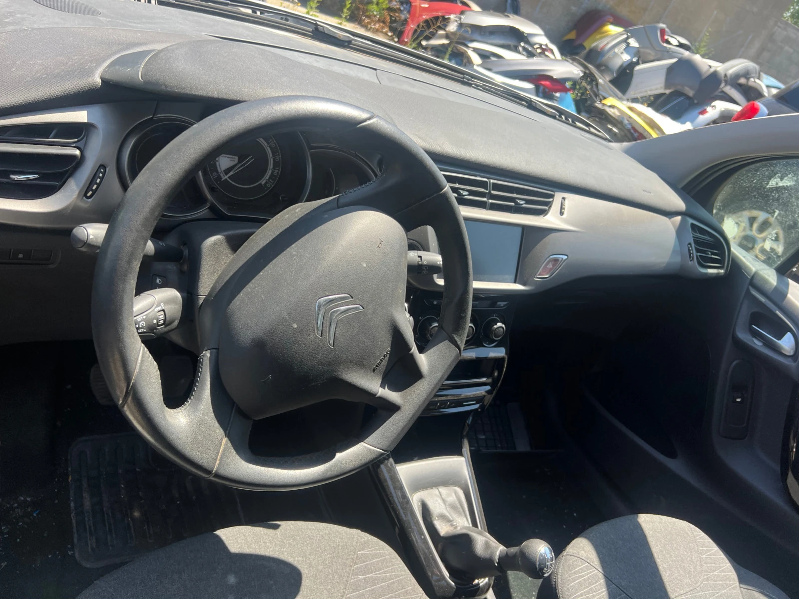 Citroen C3 1.2 vti 1.6 d - изображение 4