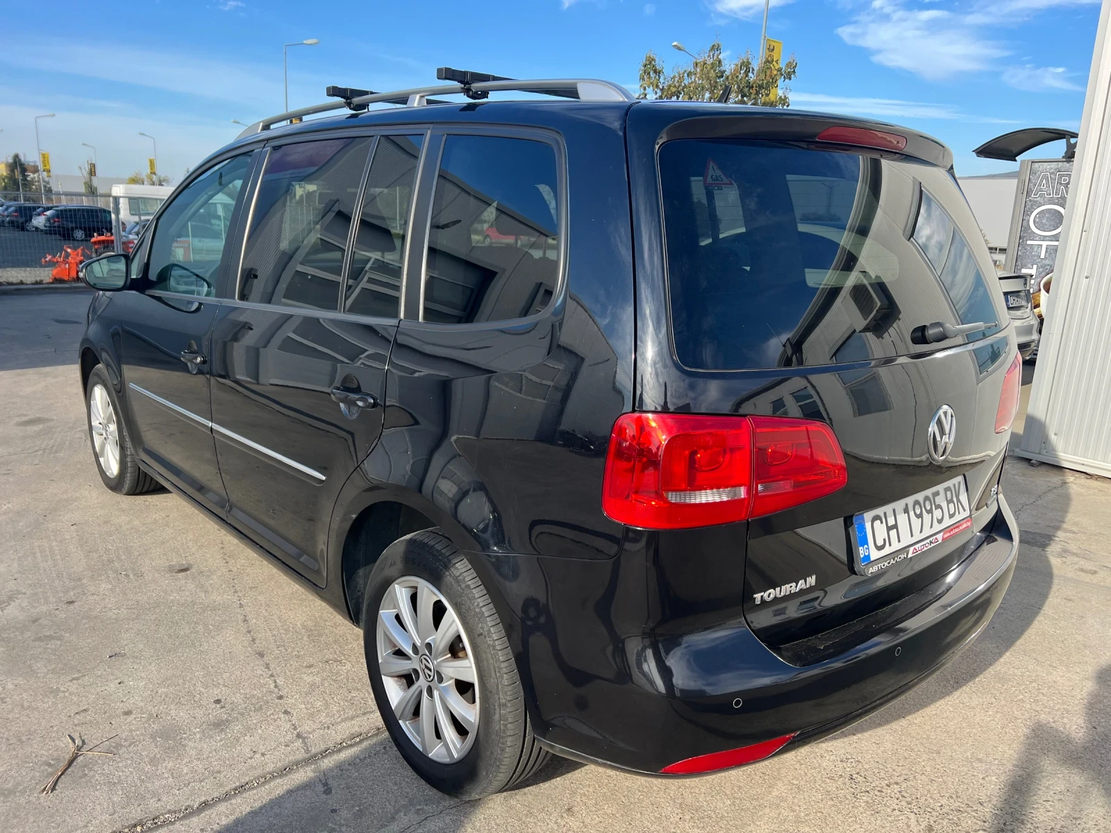 VW Touran 1.4 TSI МЕТАН - изображение 7