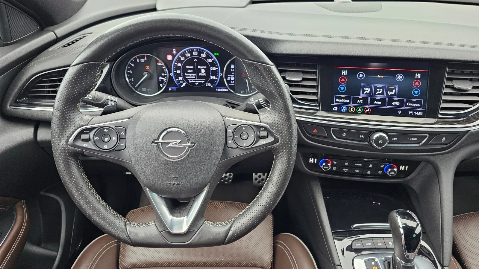 Opel Insignia 2.0 Turbo D 4x4, 209ps/OPC-LINE/EXCLUSIVE/20"  | Mobile.bg   13