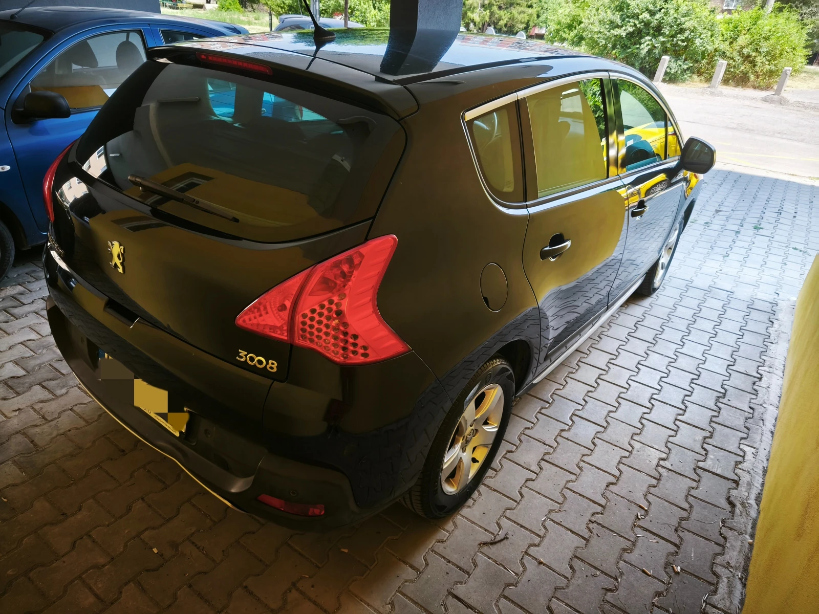 Peugeot 3008 1, 6 HDI - изображение 4