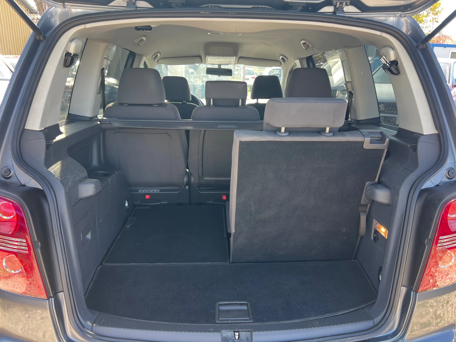 VW Touran FACELIFT HIGHLINE 6+ 1 METAN | Mobile.bg   14