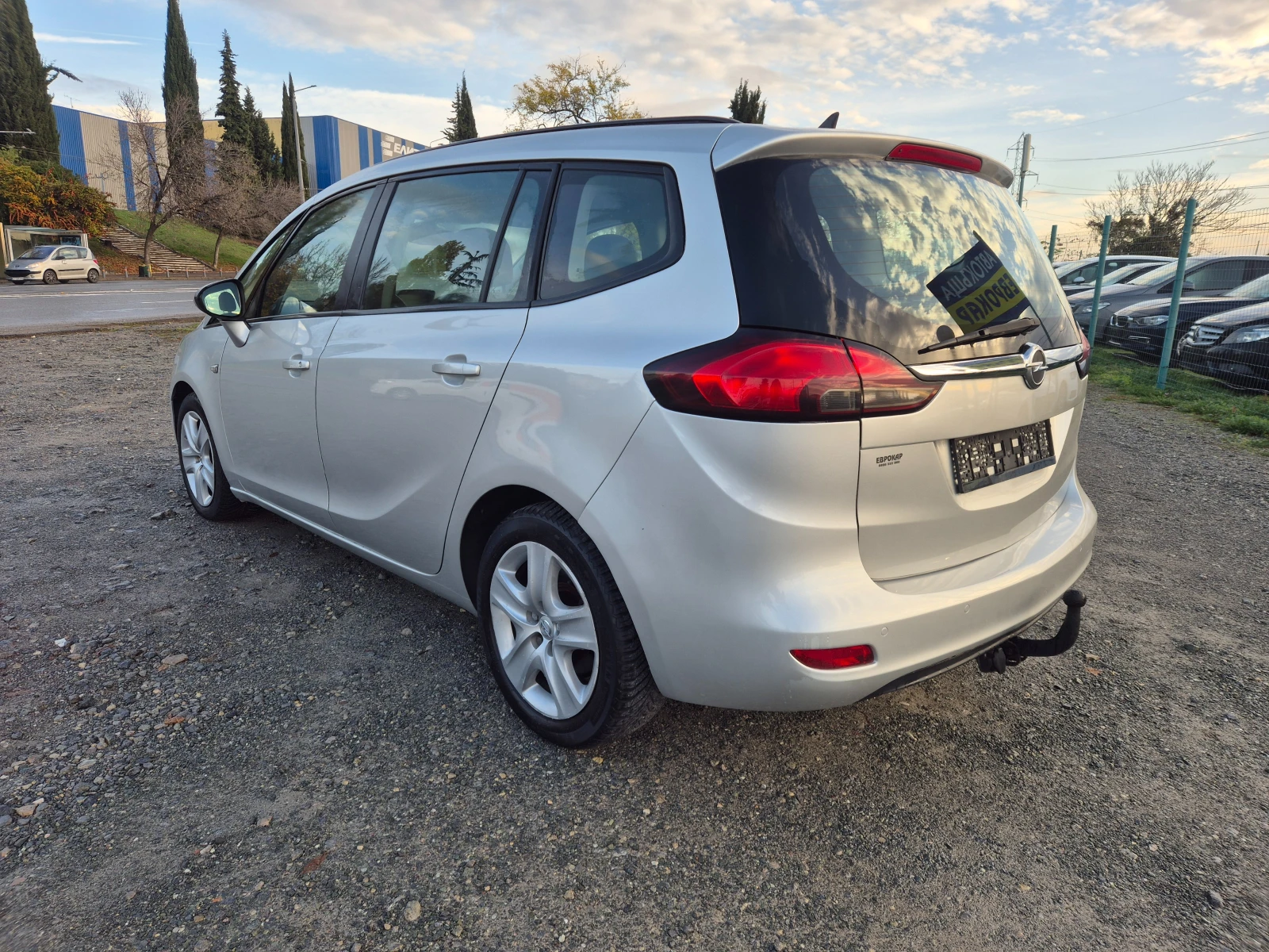 Opel Zafira Tourer 2.0CDTI 6+ 1 места - изображение 3