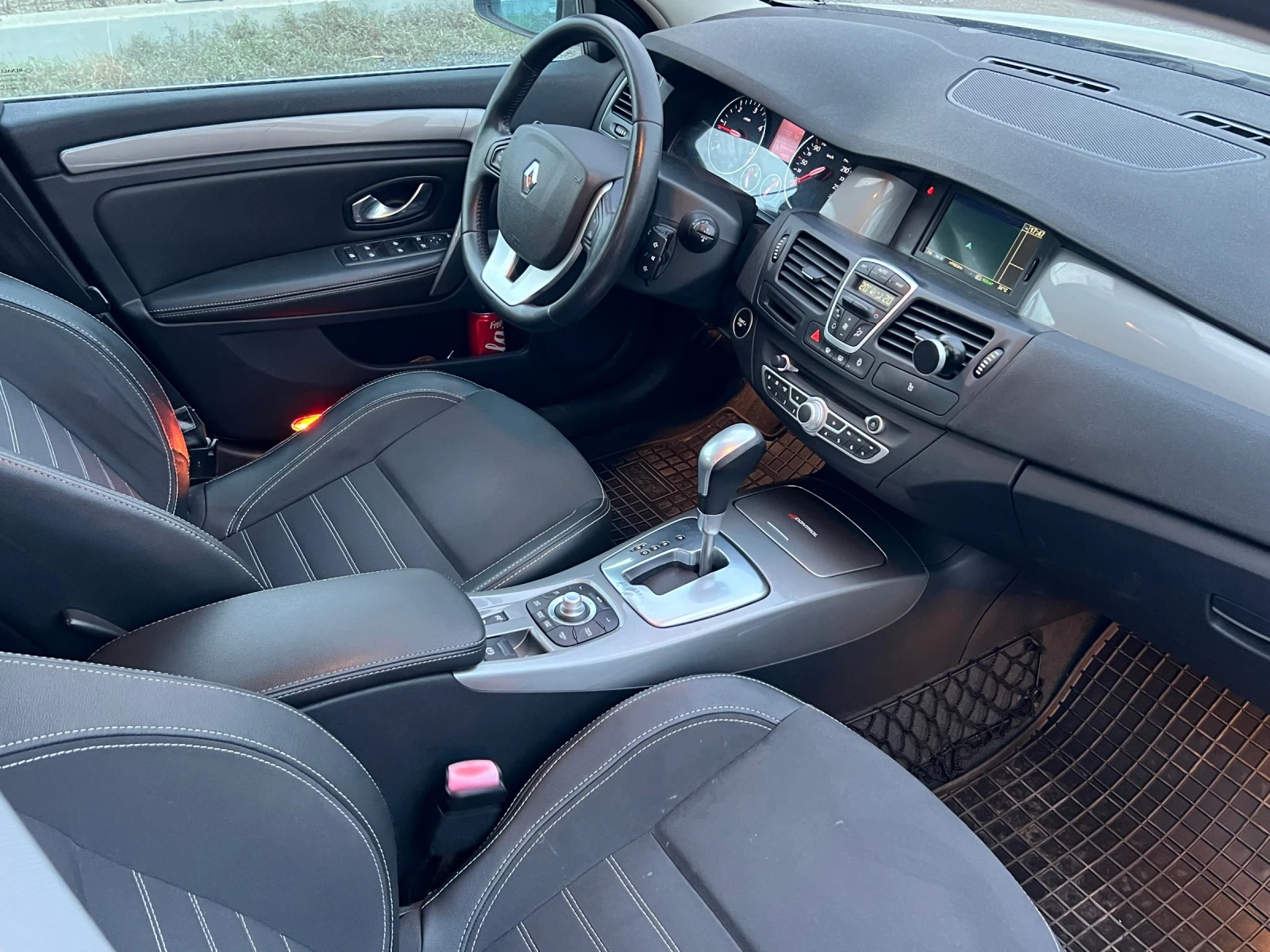 Renault Laguna 2.0dCi 4Control - изображение 7