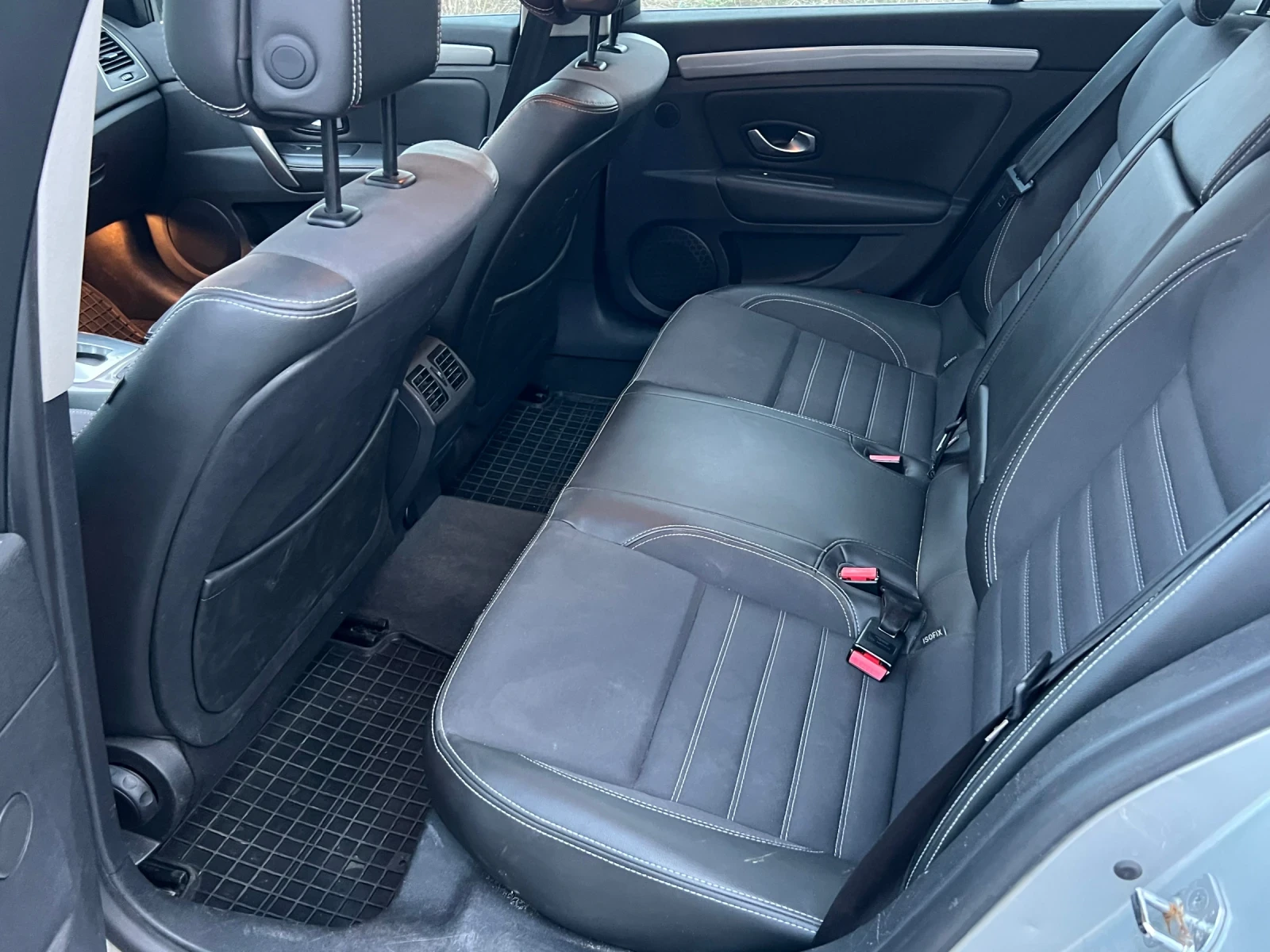 Renault Laguna 2.0dCi 4Control - изображение 10