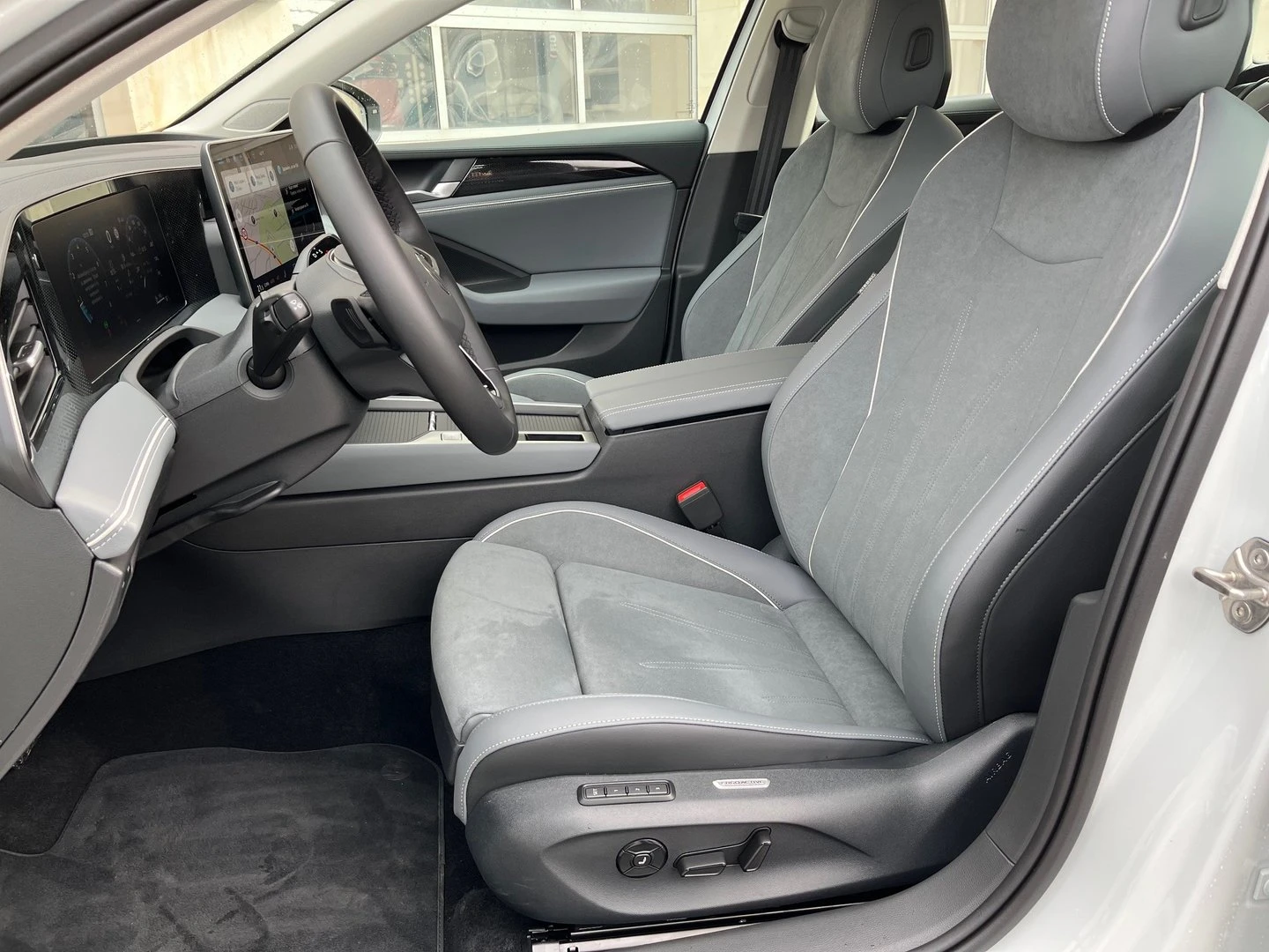 VW Passat 9 Business 2.0 TSI DSG | Mobile.bg � ����������� 5