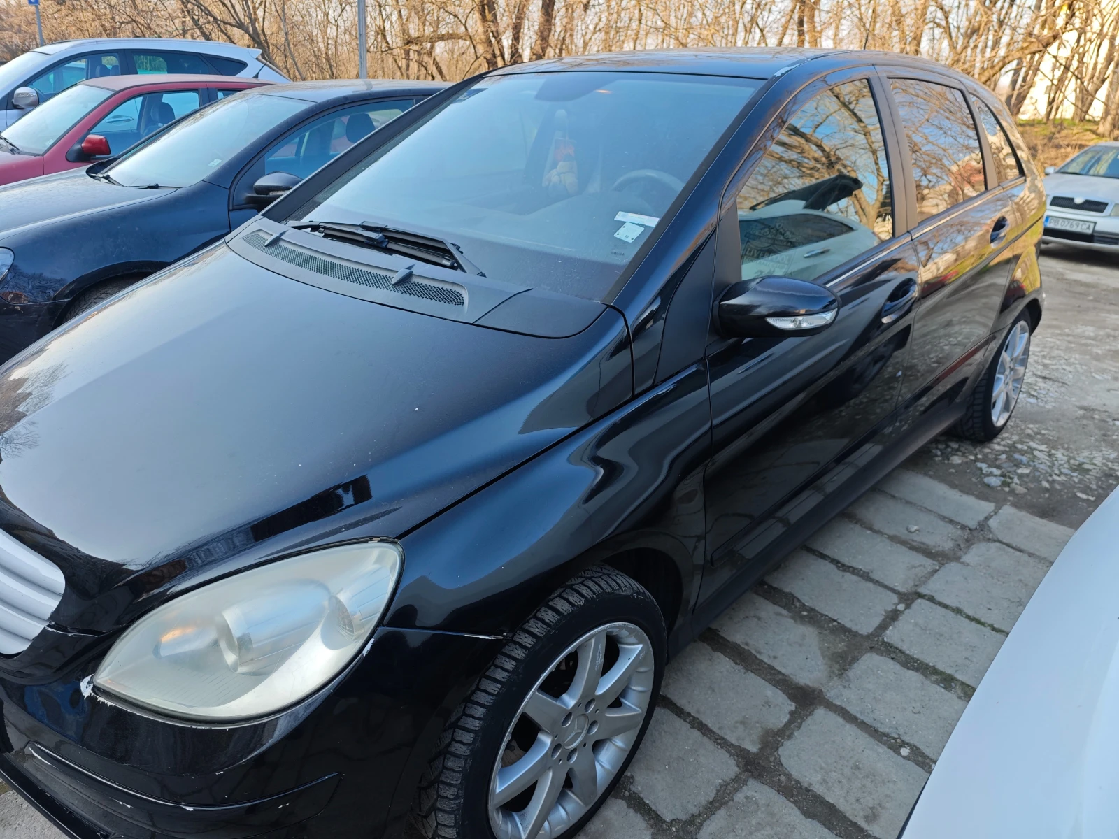Mercedes-Benz B 180, снимка 3 - Автомобили и джипове - 53710692