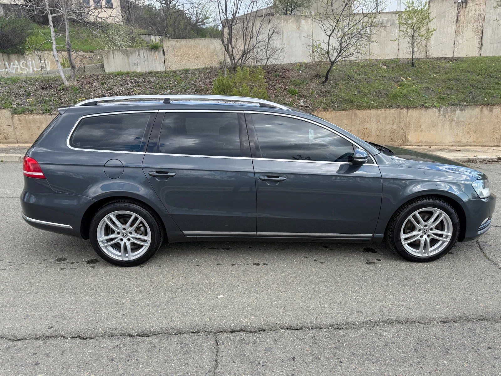 VW Passat АВТОМАТИК 2000-140 кс, снимка 5 - Автомобили и джипове - 54127726