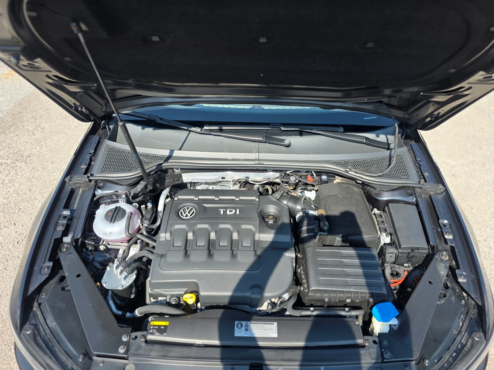 VW Passat 2.0TDI 167 000 Км Сервизна история Vw, снимка 7 - Автомобили и джипове - 55071529
