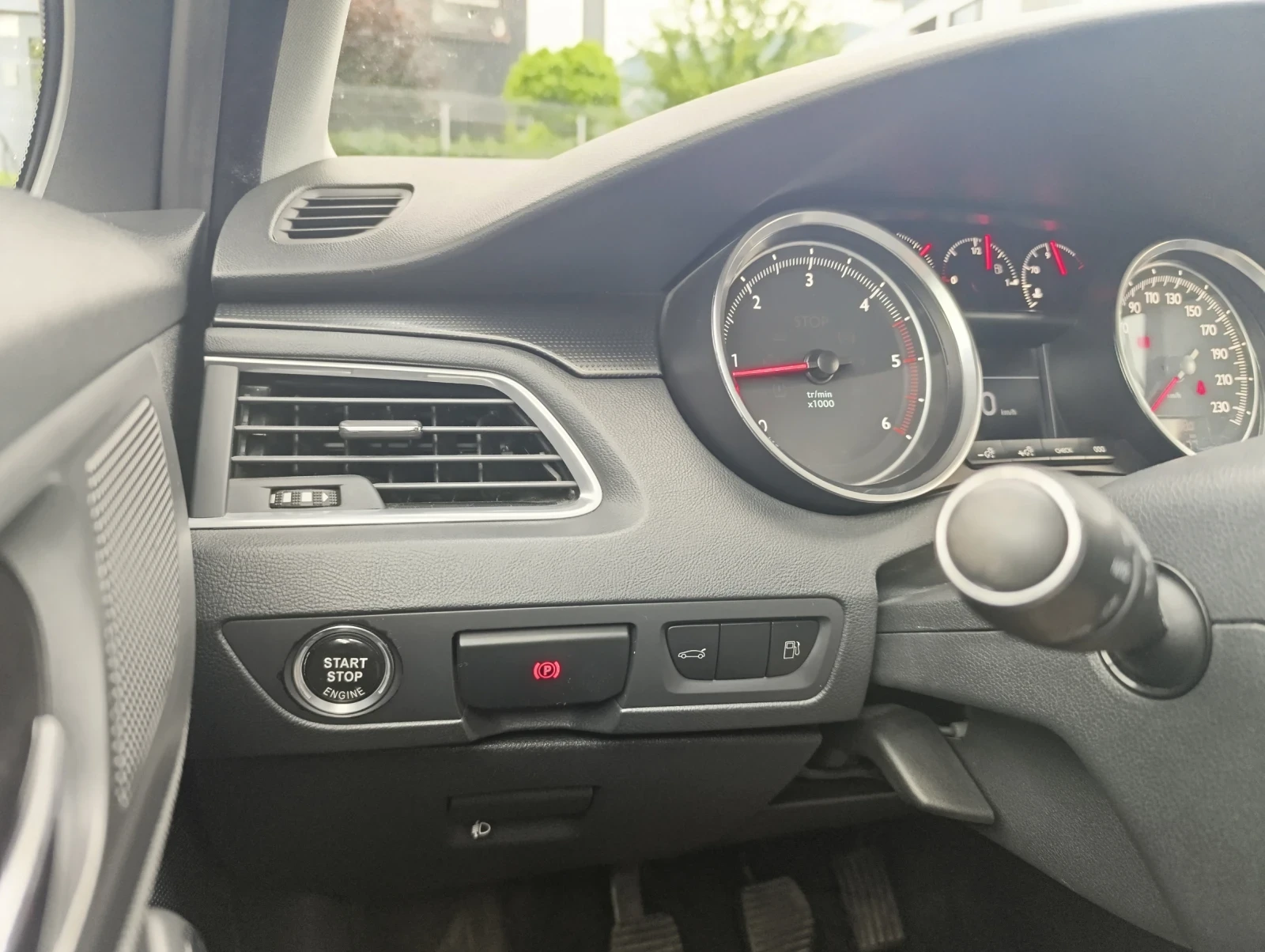 Peugeot 508 2.0 Blue HDI, снимка 13 - Автомобили и джипове - 55287153