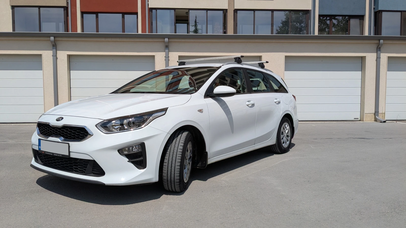 Kia Ceed 1.4 T-GDI (140 Hp), снимка 3 - Автомобили и джипове - 55409063