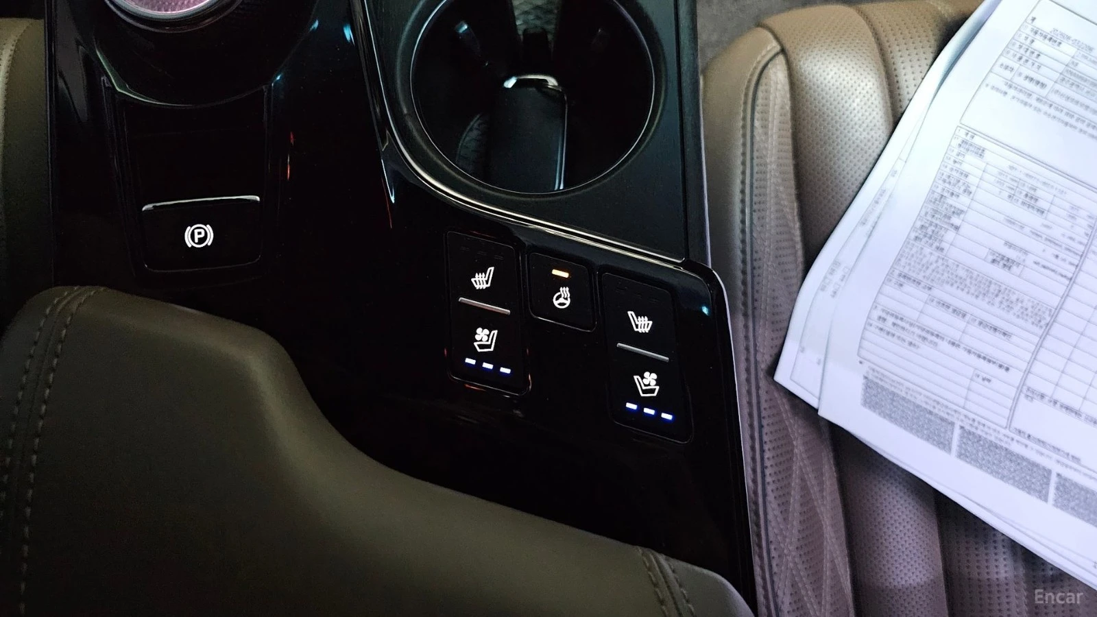 Kia K8 SIGNATURE/DIGITAL/360VIEW/DRIVE-ASSISTS, снимка 13 - Автомобили и джипове - 55446866