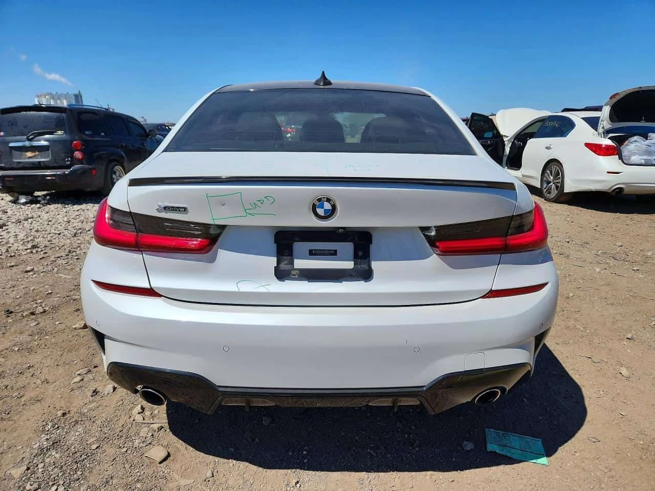 BMW 330 xDrive M SPORT | CARFAX | АВТОКРЕДИТ, снимка 6 - Автомобили и джипове - 55544061