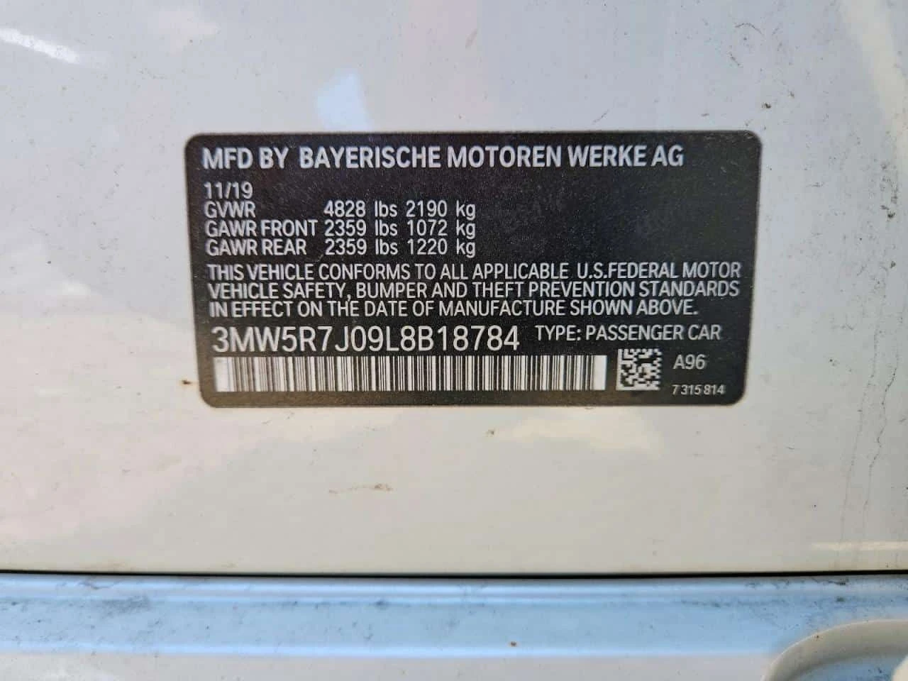 BMW 330 xDrive M SPORT | CARFAX | АВТОКРЕДИТ, снимка 12 - Автомобили и джипове - 55544061