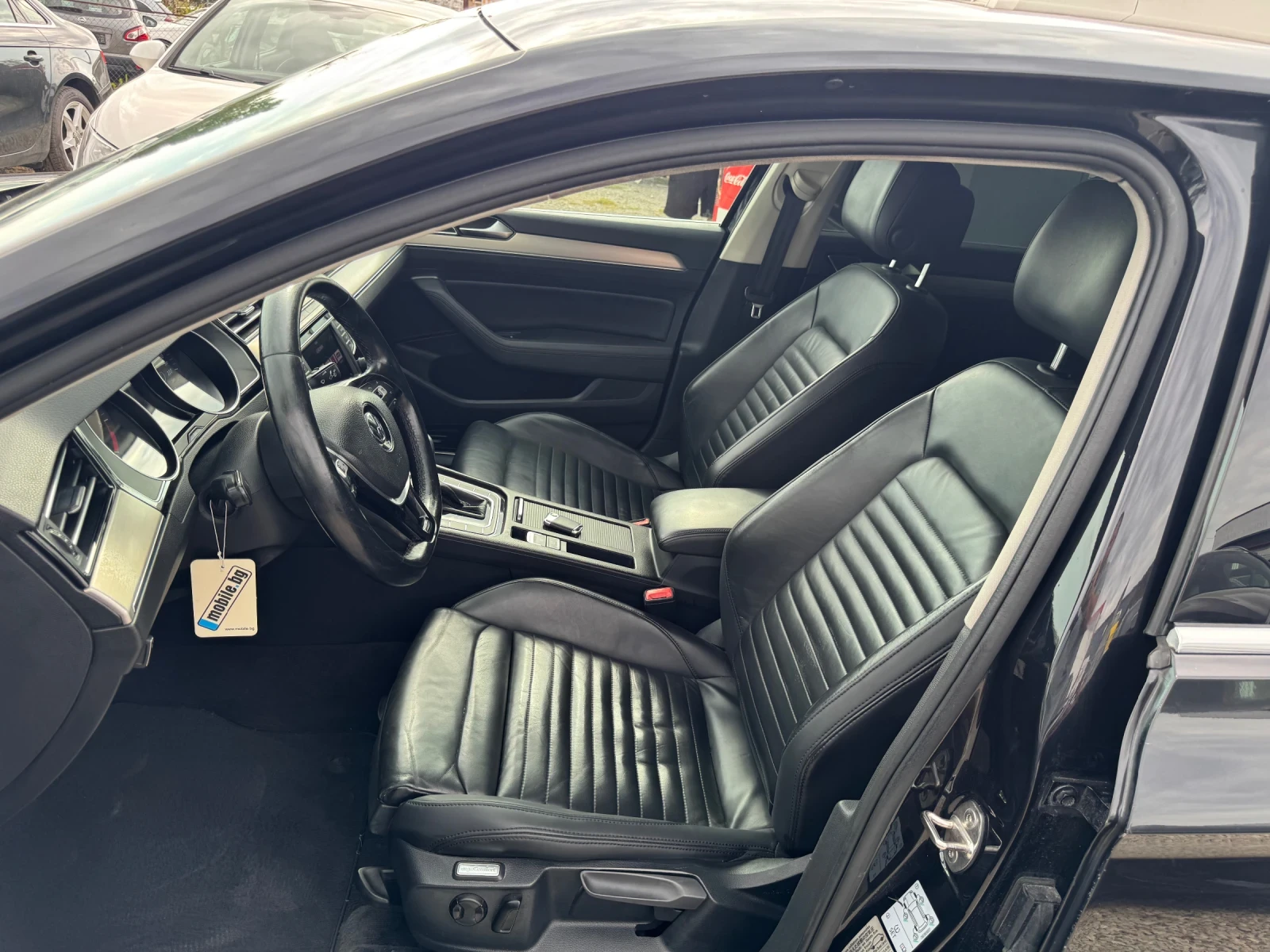 VW Passat 1.6TDI DSG, снимка 14 - Автомобили и джипове - 55650103