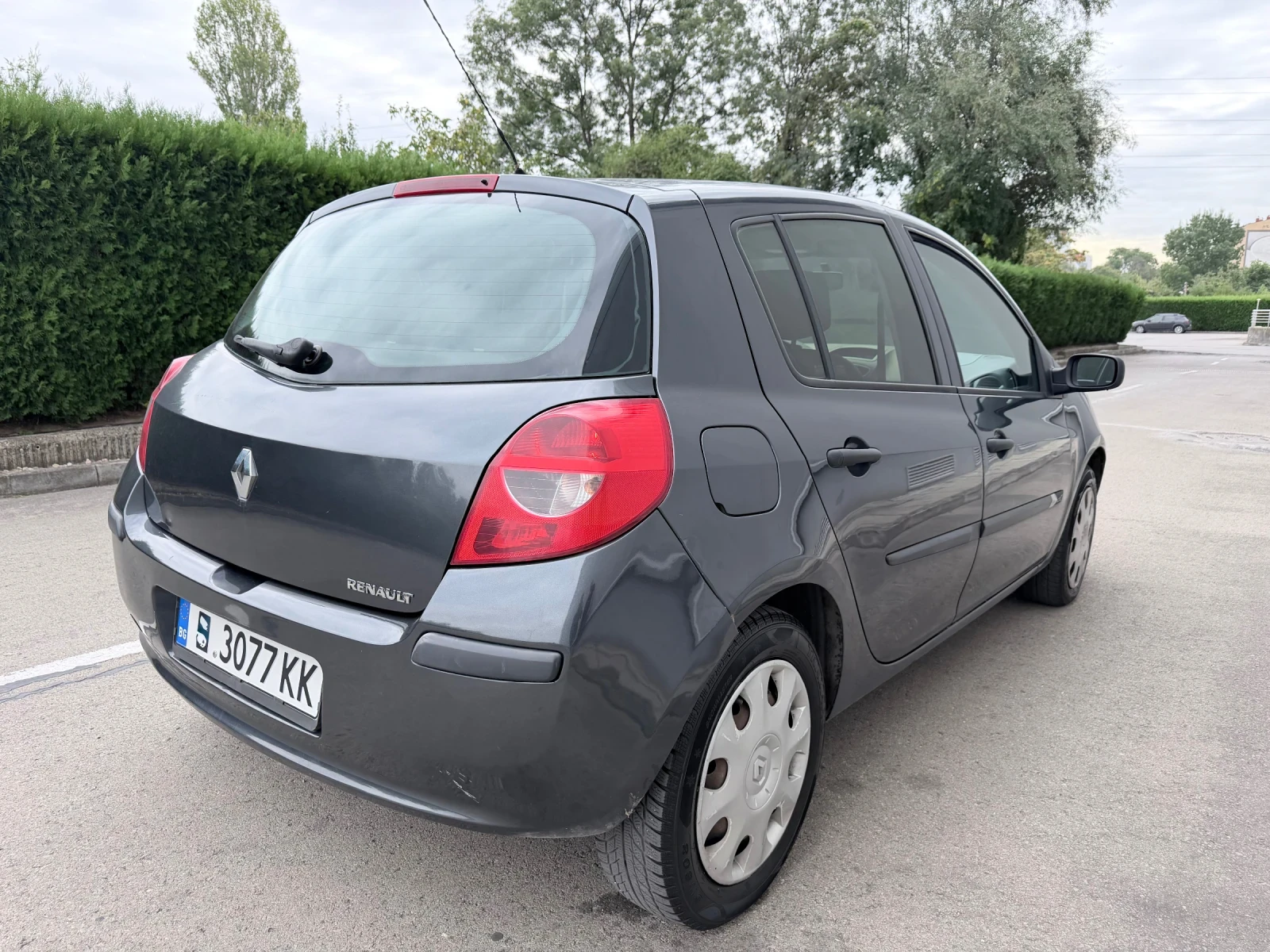 Renault Clio, снимка 3 - Автомобили и джипове - 56108164