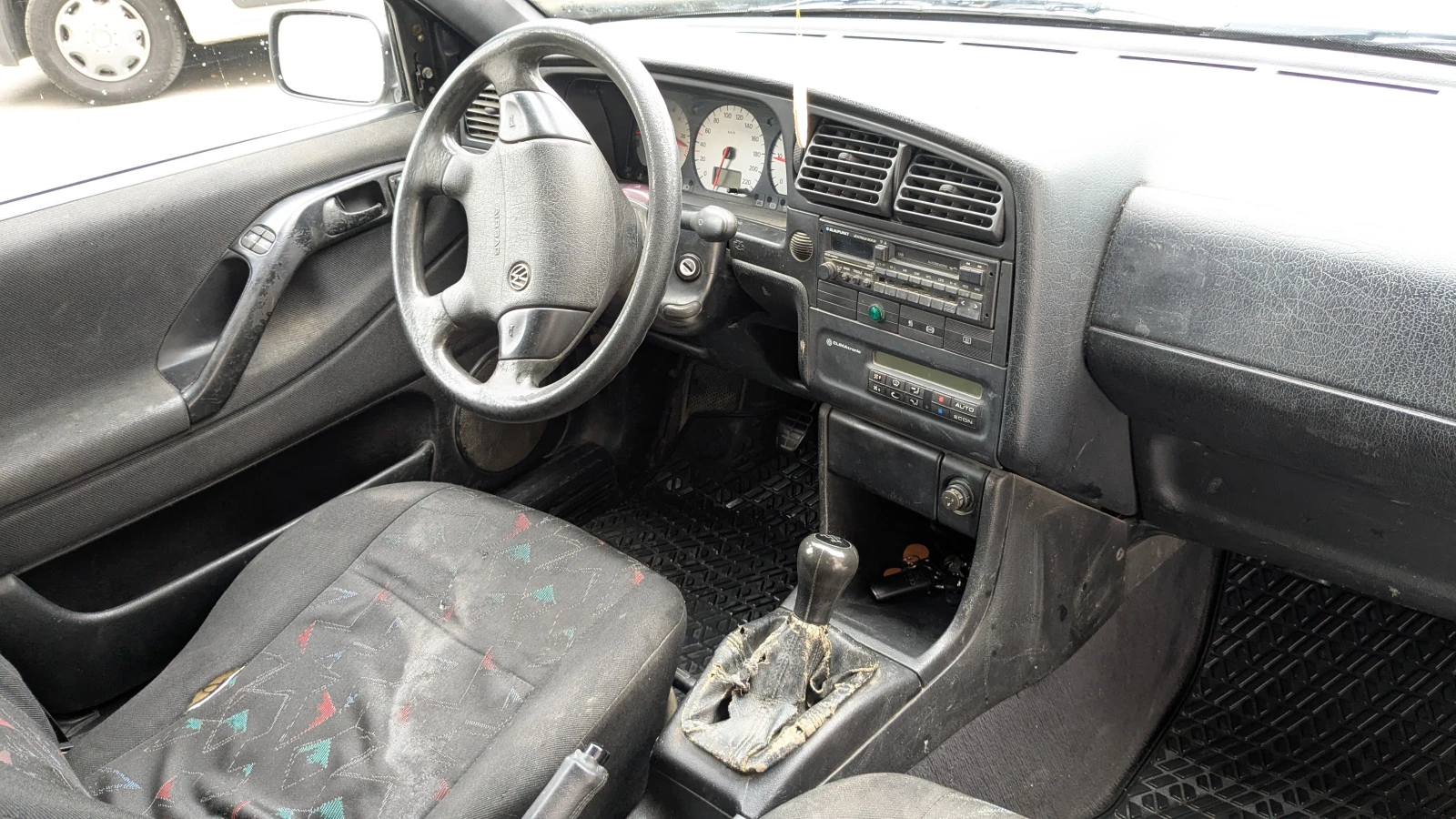VW Passat 1.9tdi 90hp, снимка 9 - Автомобили и джипове - 56180739