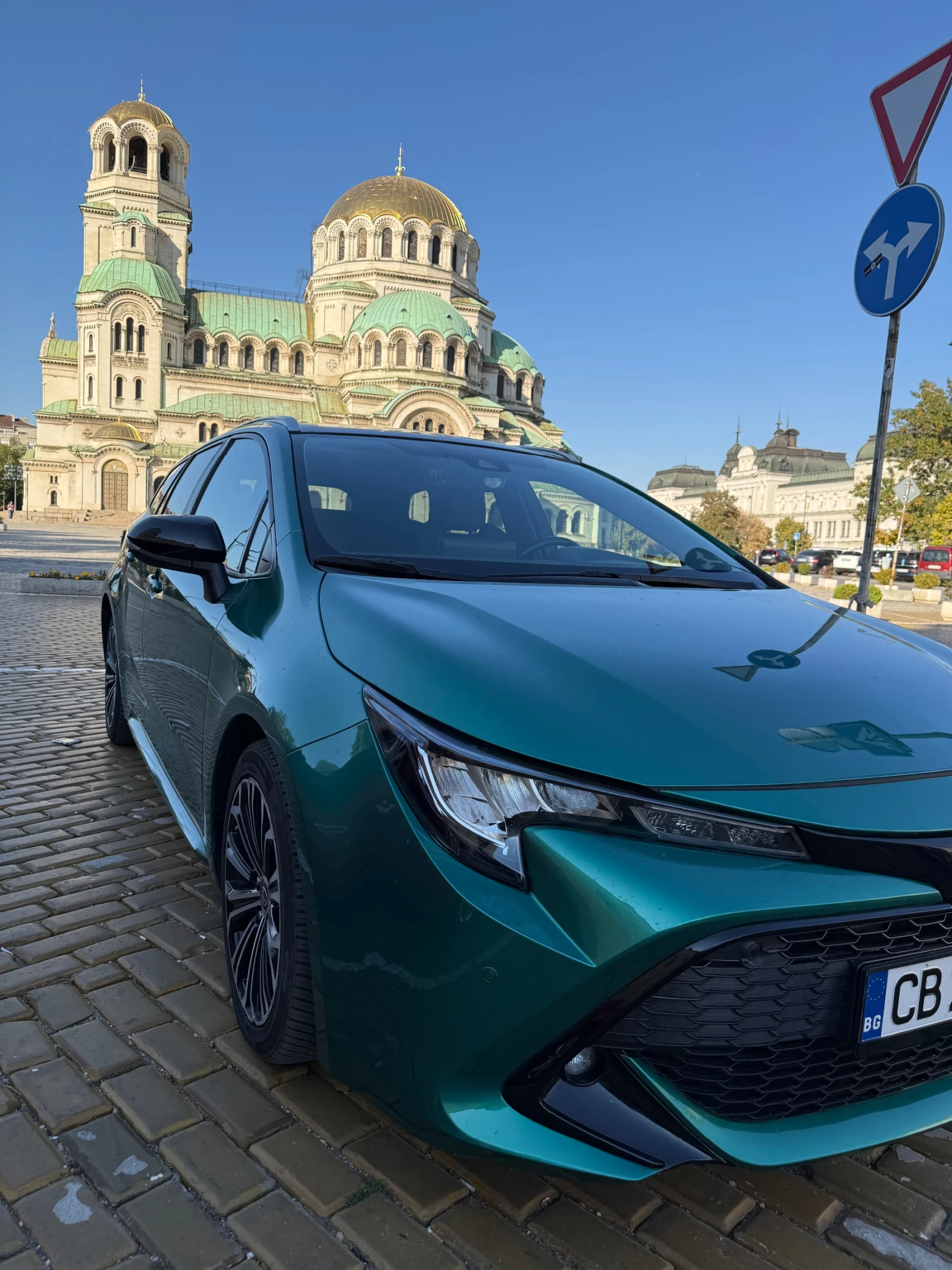 Toyota Corolla 1.8, снимка 5 - Автомобили и джипове - 56392007
