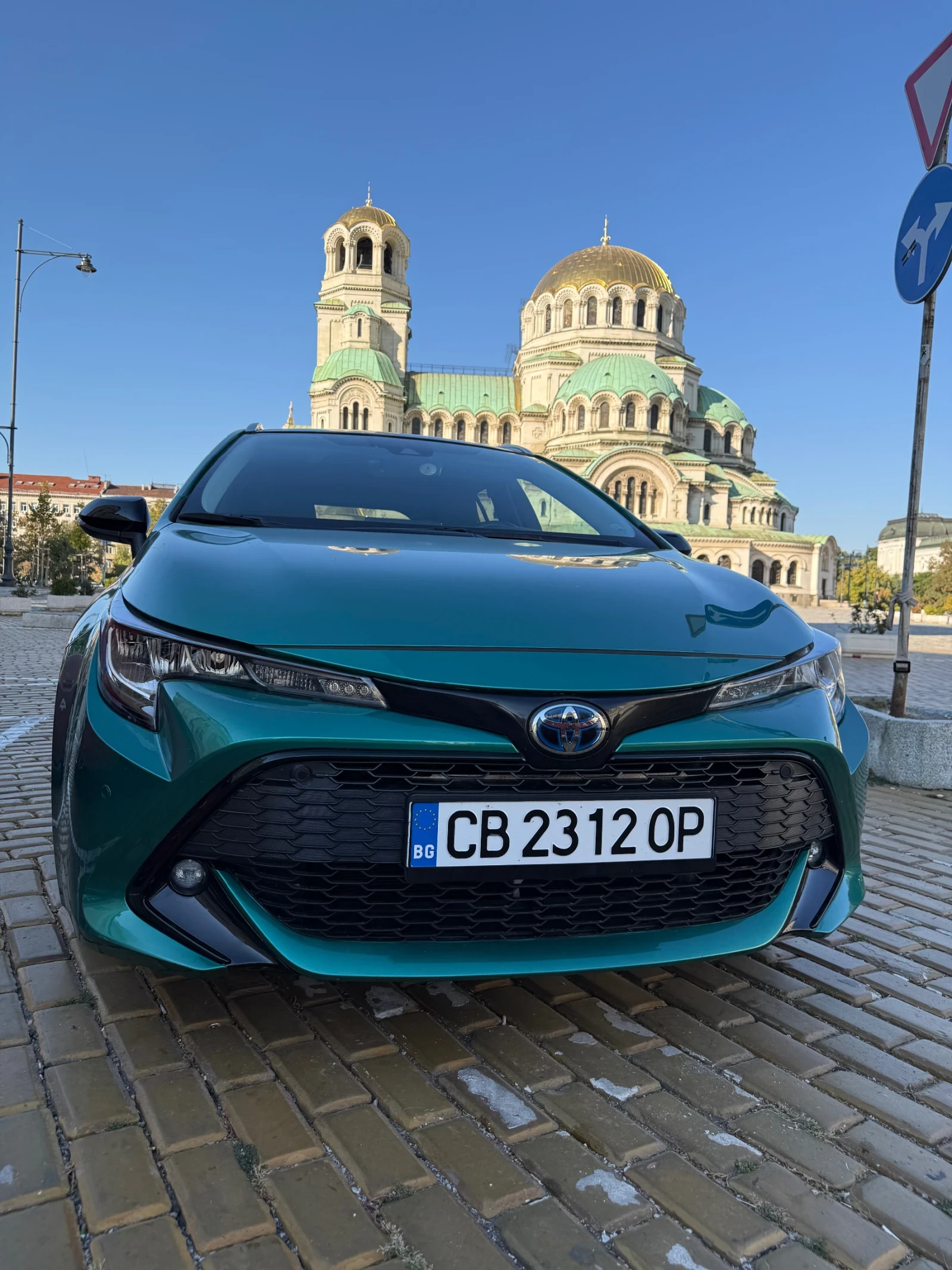 Toyota Corolla 1.8, снимка 4 - Автомобили и джипове - 56392007