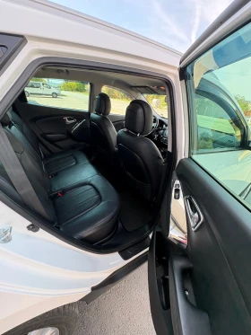 Hyundai IX35 2.0CRDI, 4x4, autom, koja, navi, снимка 11