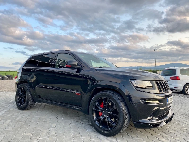 Jeep Grand cherokee 6.4 SRT , снимка 3 - Автомобили и джипове - 40683587