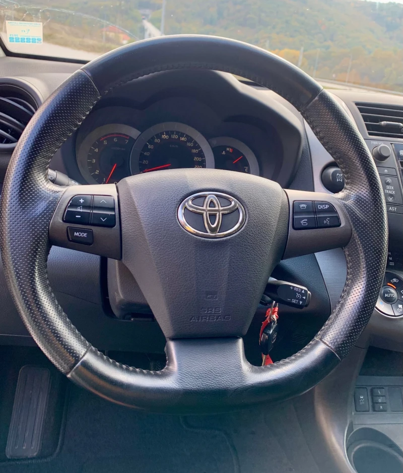 Toyota Rav4 * D4D* ИТАЛИЯ* 4X4 Exclusive , снимка 11 - Автомобили и джипове - 52079102