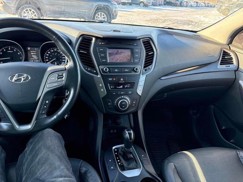 Hyundai Santa fe 2017 SE * CARFAX * БЕЗ ПЪРВОНАЧАЛНА ВНОСКА, снимка 9 - Автомобили и джипове - 52744919