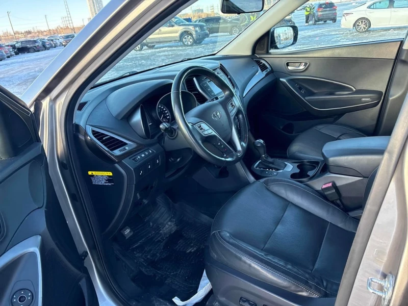 Hyundai Santa fe 2017 SE * CARFAX * БЕЗ ПЪРВОНАЧАЛНА ВНОСКА, снимка 7 - Автомобили и джипове - 52744919