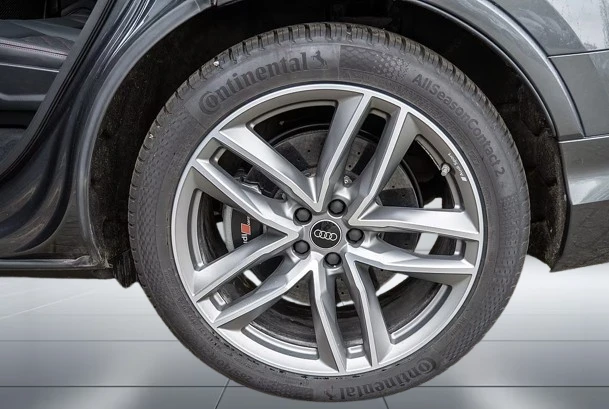 Audi SQ7 Quattro = Night Vision = Гаранция, снимка 3 - Автомобили и джипове - 55034497