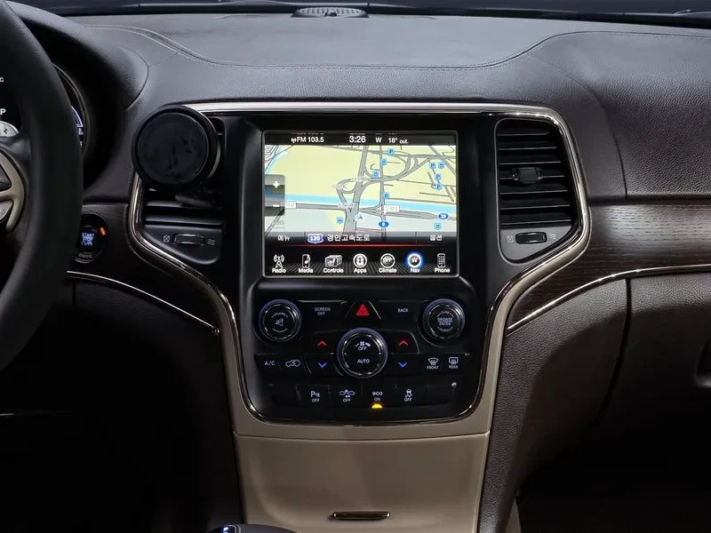 Jeep Grand cherokee 3.0 DIESEL OVERLAND SUMMIT WK2, снимка 12 - Автомобили и джипове - 55112721