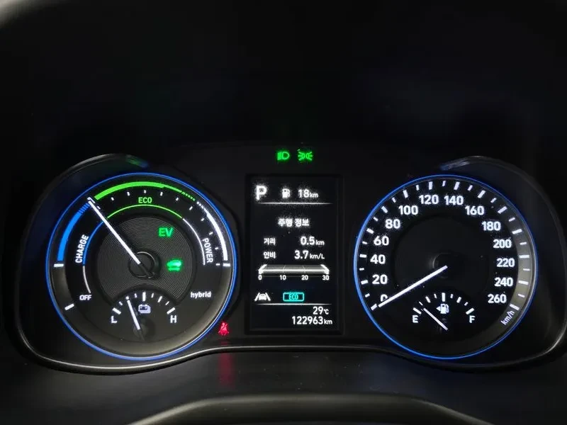 Hyundai Kona Hybrid Modern ���� �� ���� �����🔥 | Mobile.bg � ����������� 8