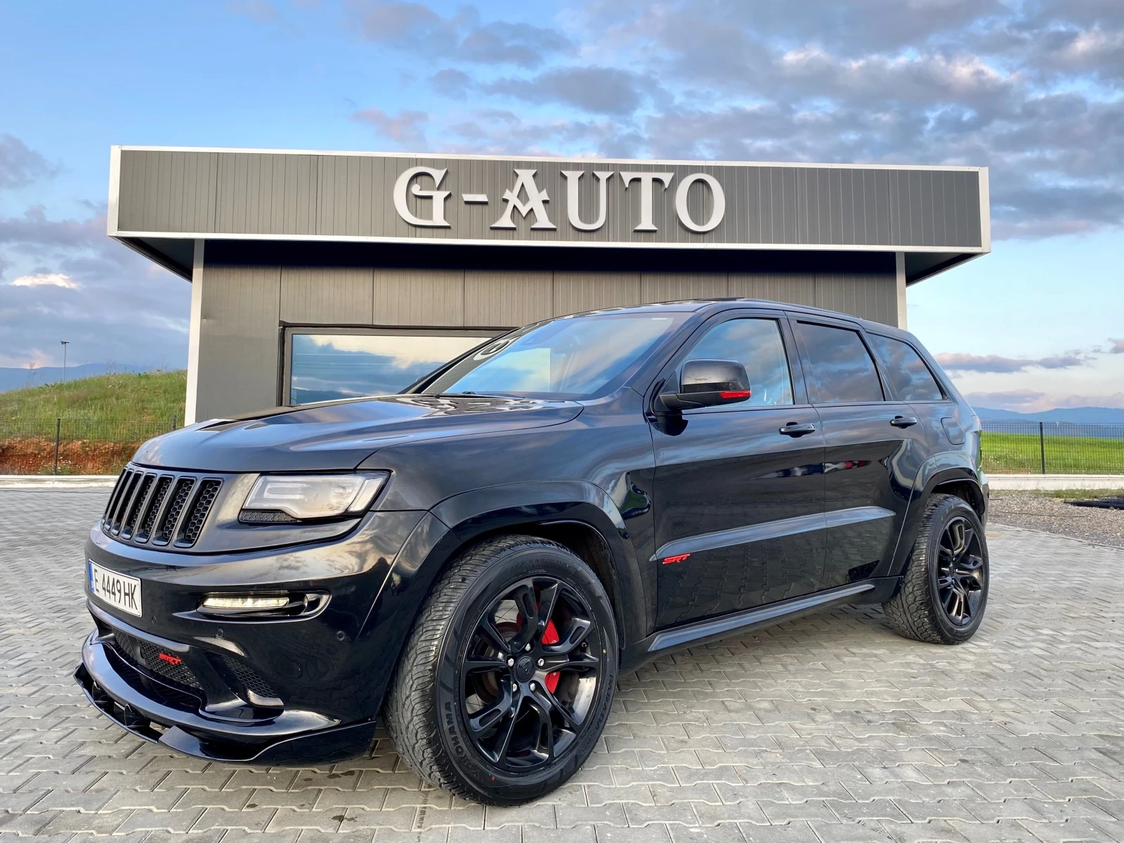 Jeep Grand cherokee 6.4 SRT , снимка 1