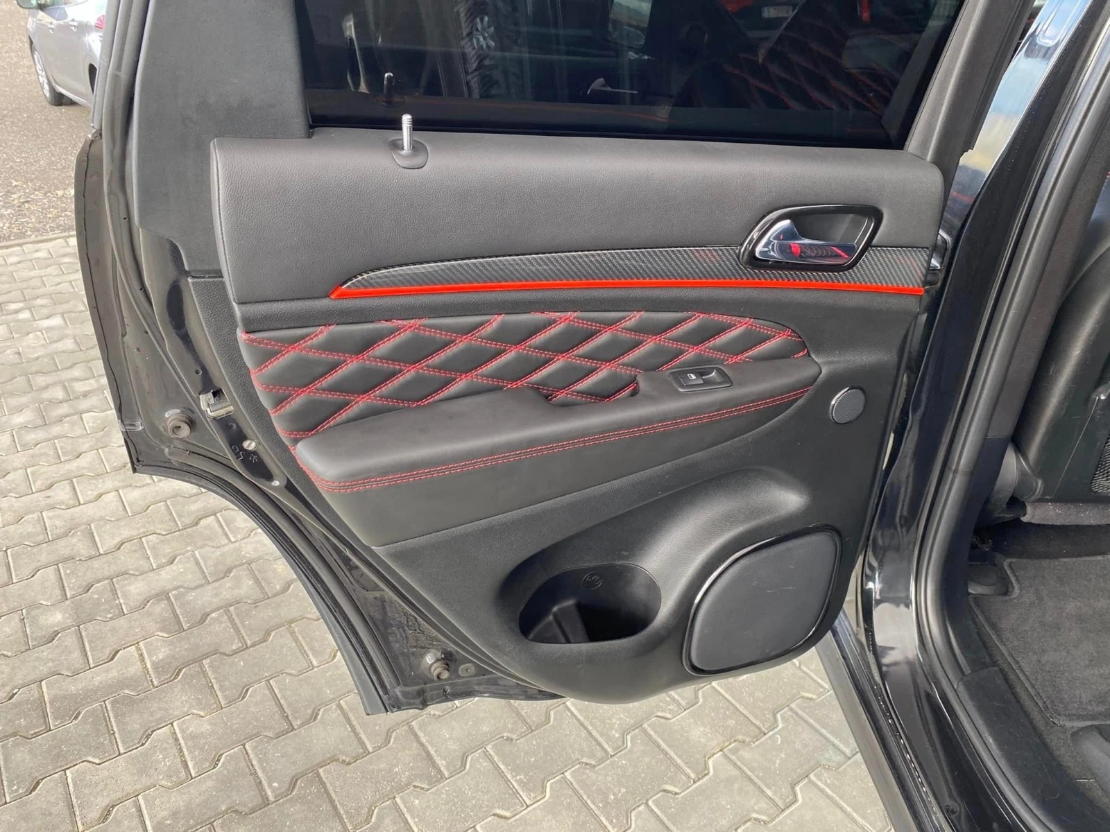 Jeep Grand cherokee 6.4 SRT  | Mobile.bg   14