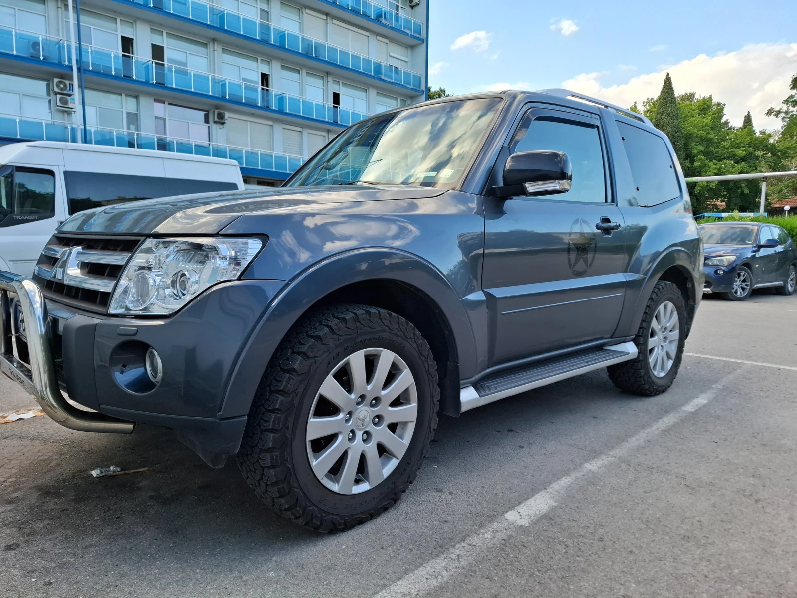 Mitsubishi Pajero  - изображение 2