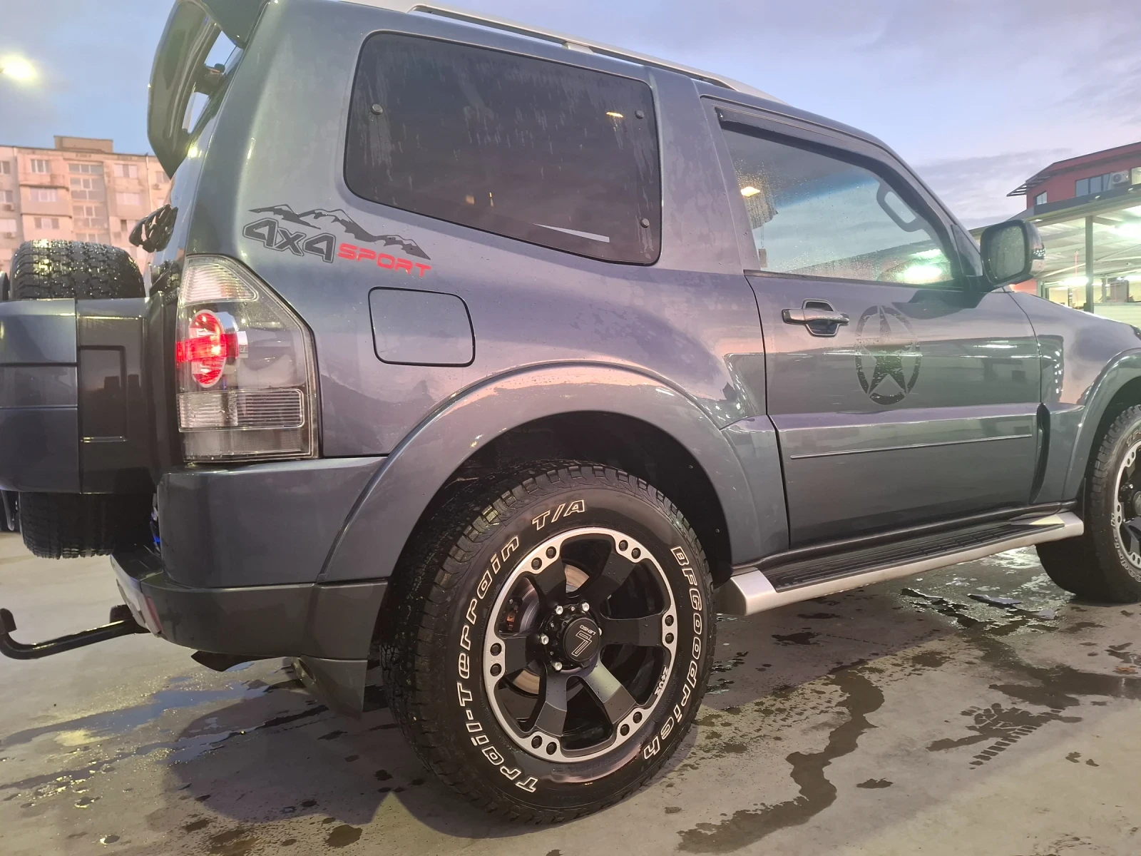 Mitsubishi Pajero  - изображение 10