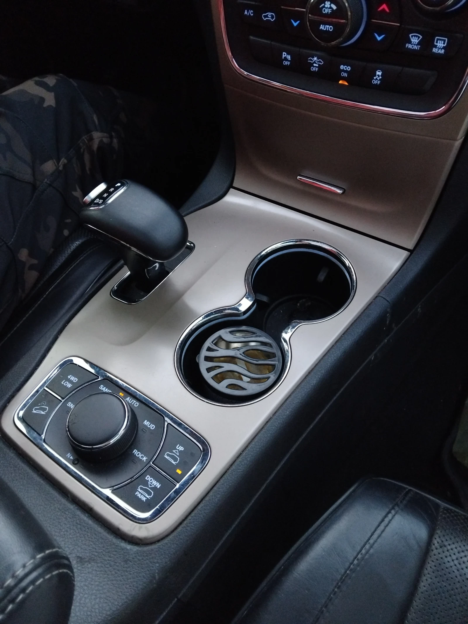 Jeep Grand cherokee  - изображение 7