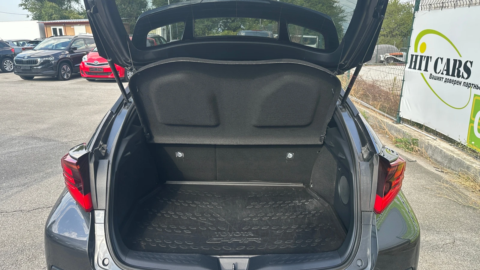 Toyota C-HR Bi-Tone 2.0 Hybrid Face Lift в гаранция - изображение 10
