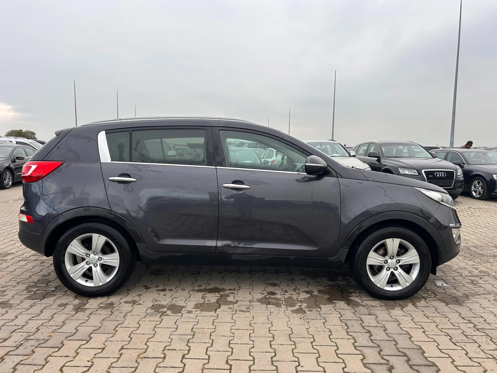 Kia Sportage 2.0CRDI NAVI/PANORAMA/KOJA EURO 5 - изображение 5